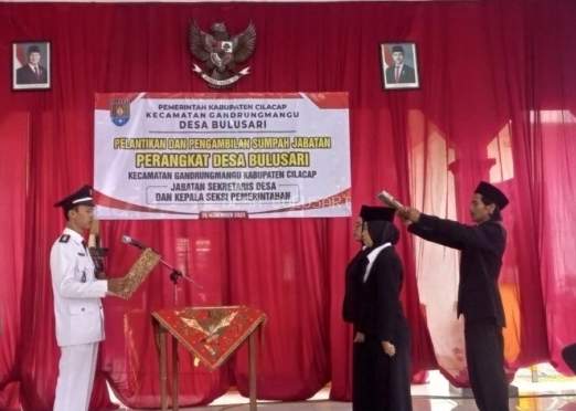 Kades Bulusari di Cilacap Lantik Sekdes dan Kasi Pemerintahan sebagai Penguatan Struktur Pemerintahan Desa